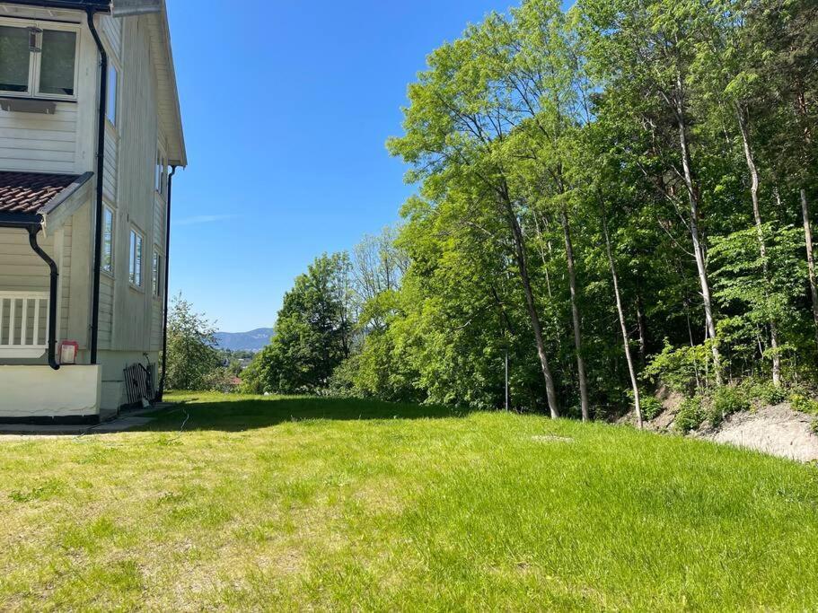 Fin Sentralt Hybel I Drammen Apartment Luaran gambar