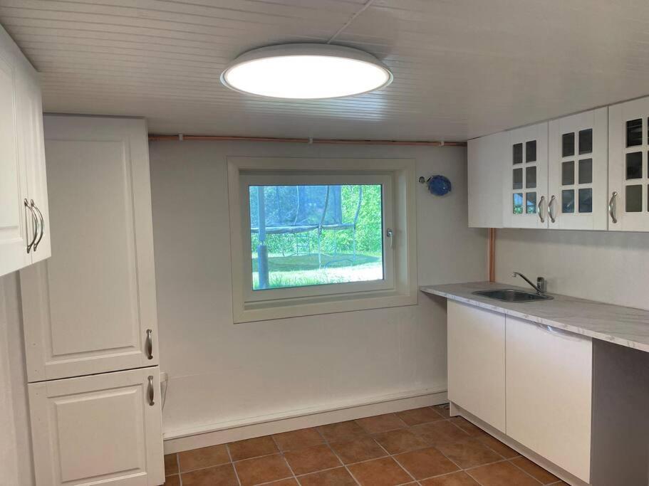 Fin Sentralt Hybel I Drammen Apartment Luaran gambar